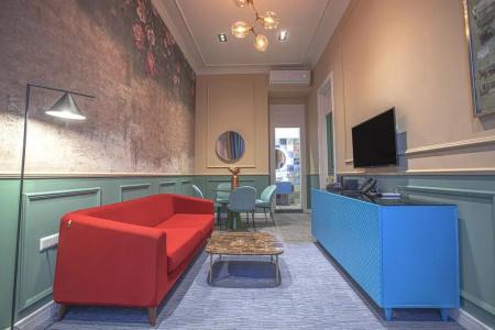 Heritage & Suites - 16