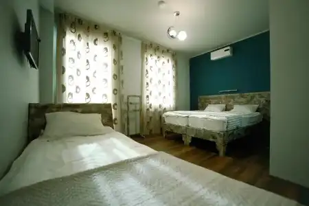 Kutaisi Globus - 25