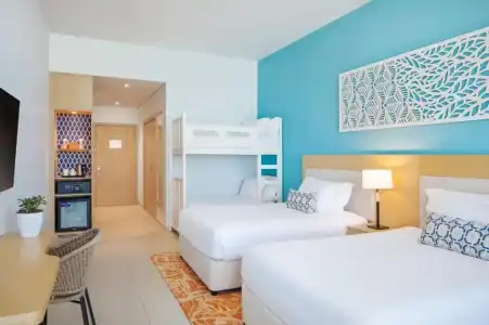 Centara Mirage Beach Resort Dubai - 3