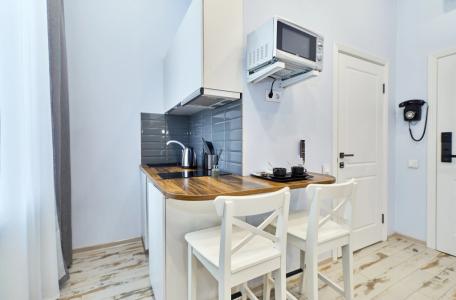 GrandWhite Apart - 114