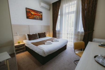 City(Please Contact The Property 7 Days In Advance) - 21