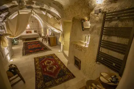 Doda Artisanal Cave +14 adults only - 9