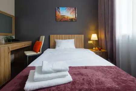 Tessa - 37