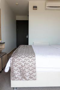 Galley Mini-hotel - 21