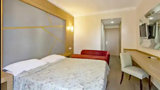 Dionisus Belek - 44