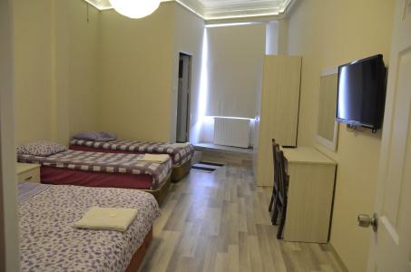 Erenler & Hostel - 65