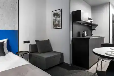 Grinfil na Lermontovskom - 86