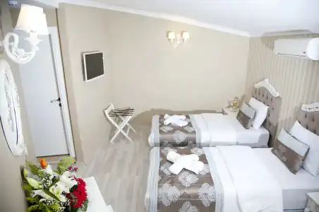 Divani Ali - 30