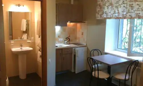 Yuzhnyij Dvorik Apart-Hotel - 27