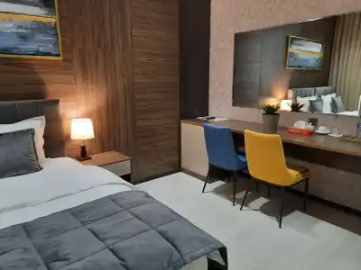 Home Boutique - 9
