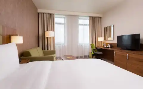 Hilton Garden Inn Orenburg - 19