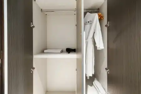 Unlock Metropolis Apartment - 79