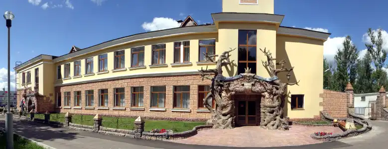 Gostinitsa Park - 0