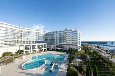 Radisson Blu Resort & Congress Centre 5* - 7