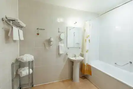 Gostinechniy Kompleks Lyubim - 74