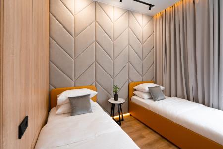 Suite - 21