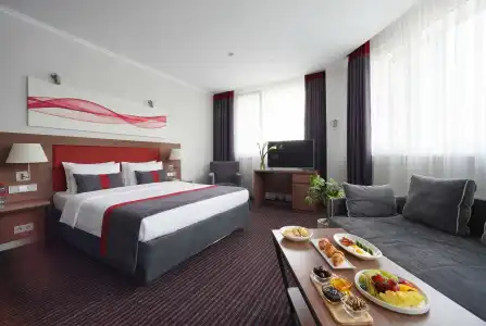 Ramada By Wyndham Yekaterinburg & Spa - 149