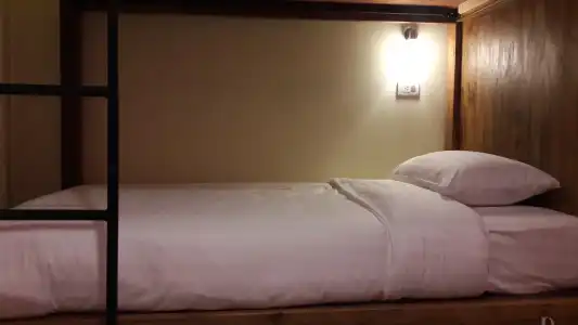 Siri Poshtel Bangkok Hostel - 17