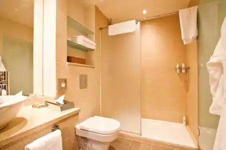 Staybridge Suites, an IHG - 6