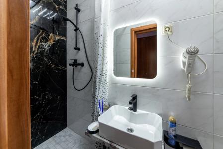 Демократ на Некрасова 58 - 155