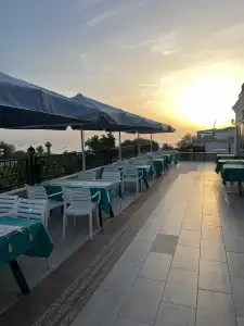 Beachway Side - 3