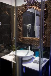 Impero Vaticano Suites Guest House - 174