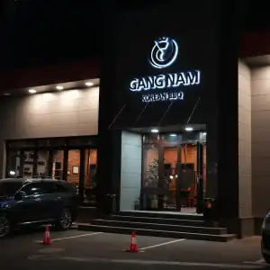 Golden Dragon ApartHotel - 9