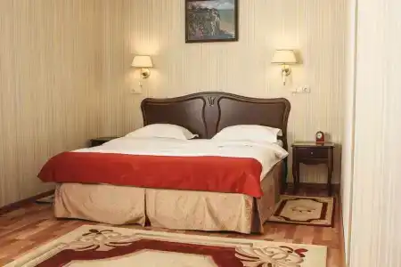 Gloria Business - 115