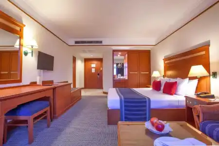 Cholchan Pattaya Beach Resort - 15