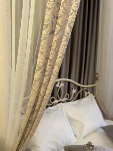 La Vie De Chateau - 274