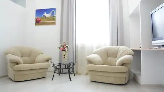 Pyatiy Ugol - 22