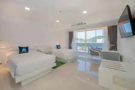 Andaman Beach Suites - 89