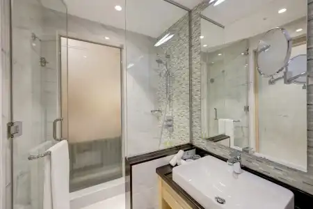 Metropolitan Dubai - 58