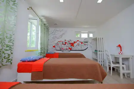 Topchan Hostel - 3