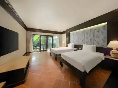 The Hotspring Beach Resort & Spa - 34