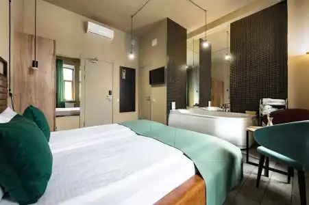 Gallery Inn Mini-hotel - 120
