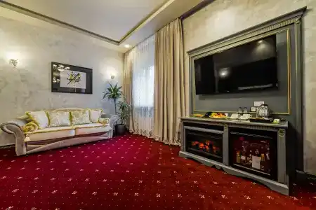 Imperial Palace - 77