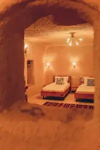 Pinhan Cave Suites - 11