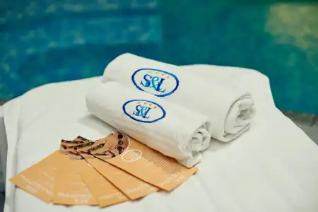 S&L Boutique - 16