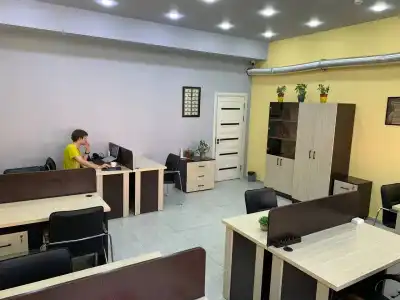 Safarov's Family Hostel - 8