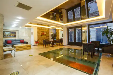 Peninsula Galata Boutique - 4