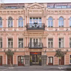 Heritage & Suites - 0