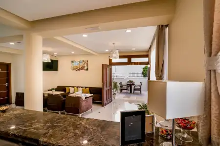 Hedera Residences  Kumbor Apartments - 2