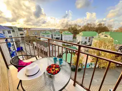 Morskaya Volna - 110