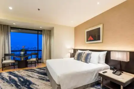 Emporium Suites by Chatrium - 4