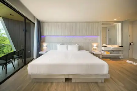 The Hotspring Beach Resort & Spa - 39