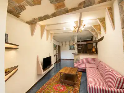Writers' House of Tsaghkadzor - 8