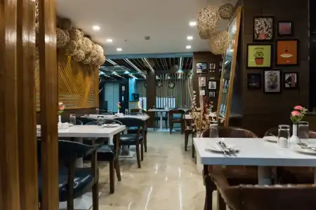 The Avenue Ballygunge - 13