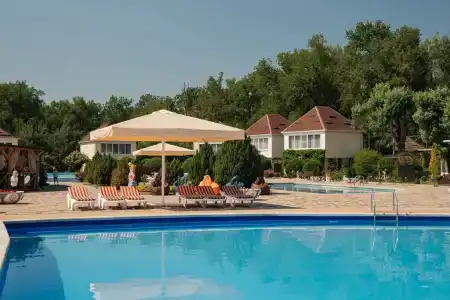 Hutorok Recreation center - 3