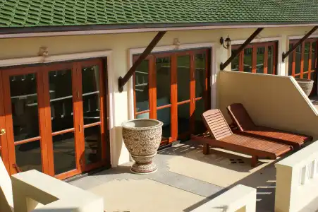 Prince Edouard Apartments & Resort - 5